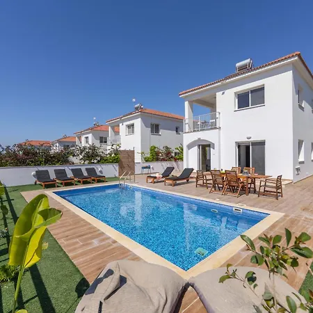 Вілла Napa Bay View 5 *